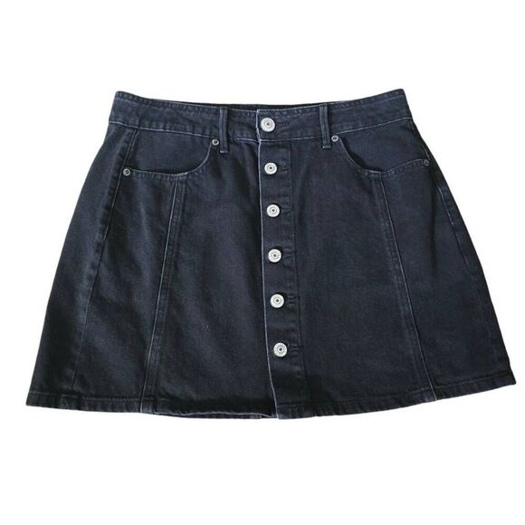 American Eagle Hi-Rise A-Line Skirt Women's 8 Black Denim Button Front Pockets - Picture 1 of 7